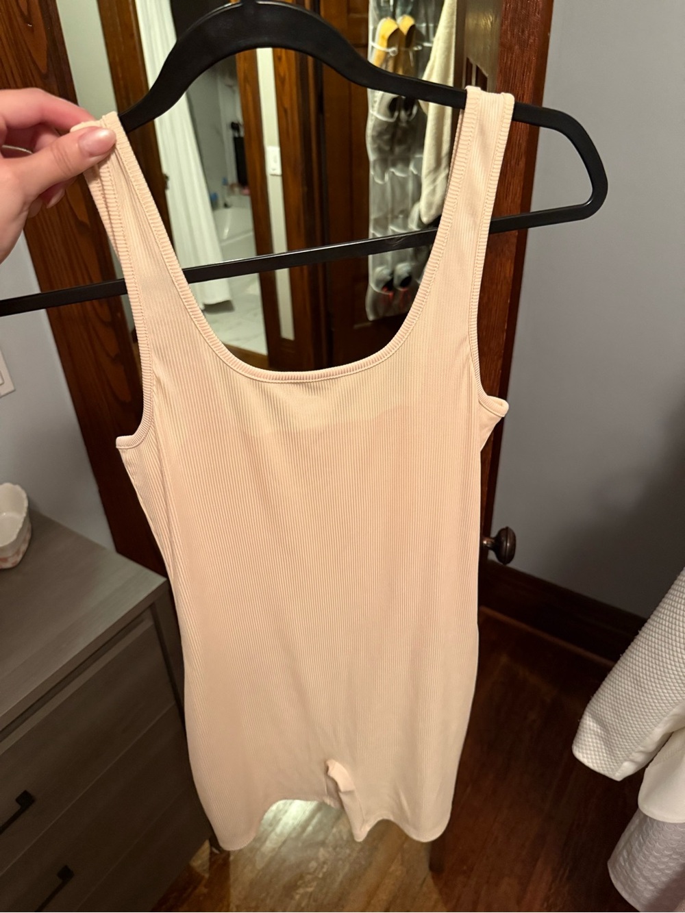 Ribbed Scoop-Neck Bodysuit in Light Beige